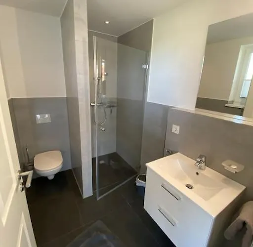 Reetdachhaus Salzhaff Дом отдыха *