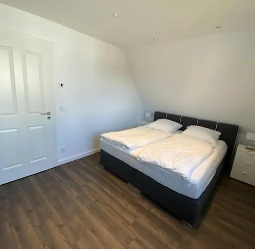 Reetdachhaus Salzhaff Дом отдыха Pepelow