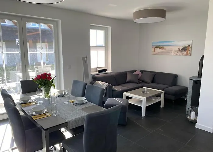 Reetdachhaus Salzhaff Дом отдыха